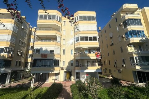 2+1 Leilighet  i Mahmutlar, Antalya, Tyrkia Nr. 216118