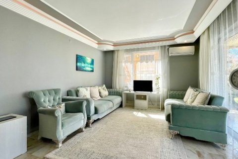 2+1 Apartment  in Mahmutlar, Antalya, Turkey No. 216116