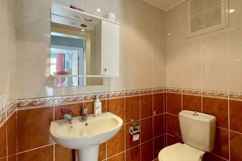 2+1 Leilighet  i Mahmutlar, Antalya, Tyrkia Nr. 216116 - 6