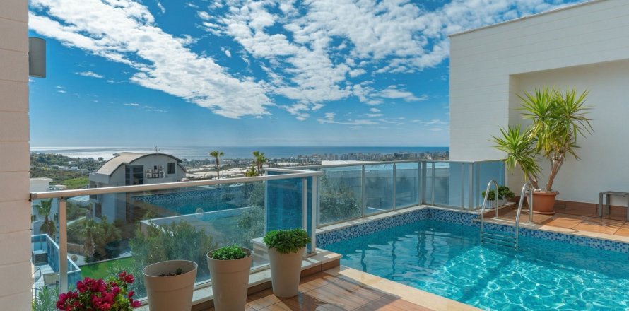 3+1 Villa in Alanya, Antalya, Türkei Nr. 222363