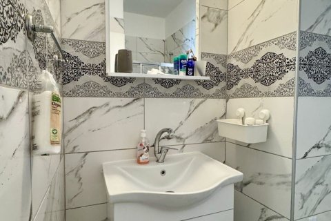 Apartment for sale  in Girne, Northern Cyprus, 77m2, No. 221187 – photo 20