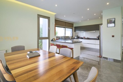 3+1 Villa  i Catalkoy, Girne,  Nr. 221188 - 16