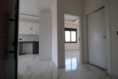 Аренда квартиры  в Аланье, Анталье, Турция 1+1, 47м2, №216529 – фото 8