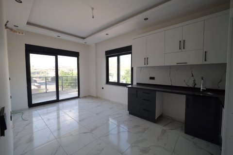 Аренда квартиры  в Аланье, Анталье, Турция 1+1, 47м2, №216529 – фото 9