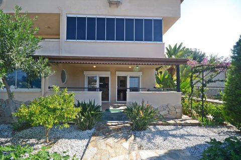 2+1 Lejlighed i Alanya, Antalya, Tyrkiet Nr. 216523 - 2