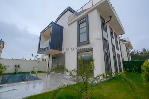 Продажа квартиры  в Аксу, Анталье, Турция 4+1, 180м2, №217075 – фото 2