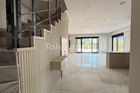 Villa for sale  in Antalya, Turkey, 4 bedrooms, 240m2, No. 216074 – photo 6