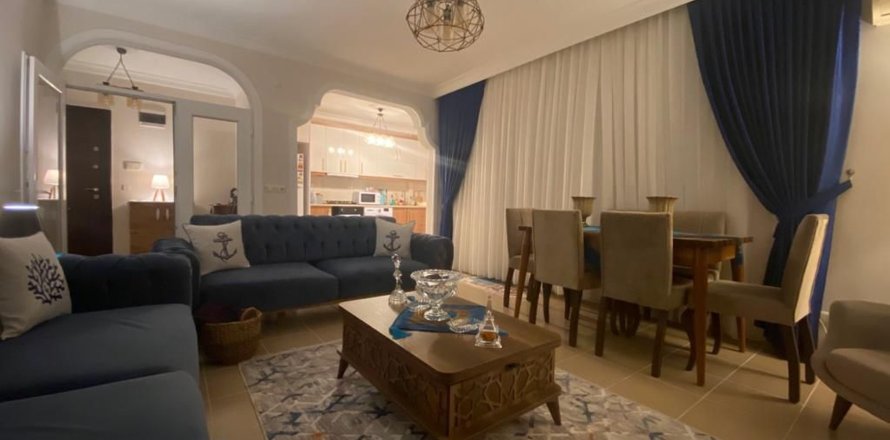 2+1 Lägenhet  i Mahmutlar, Antalya, Turkiet Nr. 216061