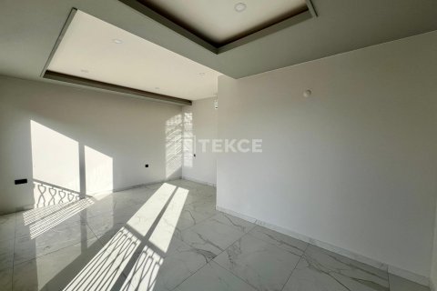 2+1 Takvåning  i Alanya, Antalya, Turkiet Nr. 224798 - 26