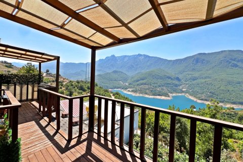 Villa for sale  in Kestel, Bursa, Turkey, 5 bedrooms, 645m2, No. 217375 – photo 1