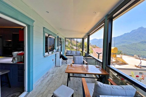Villa for sale  in Kestel, Bursa, Turkey, 5 bedrooms, 645m2, No. 217375 – photo 12
