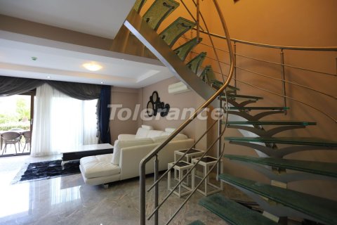 ویلا در  Kemer ، ترکیه 3 خوابه ، 200 متر مربع.  شماره 213243 - 18