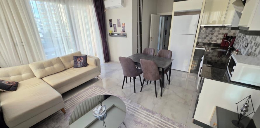 1+0 Lägenhet  i Mahmutlar, Antalya, Turkiet Nr. 227811