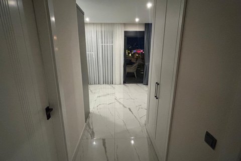 1+0 Wohnung in Kargicak, Alanya, Antalya, Türkei Nr. 225069 - 11