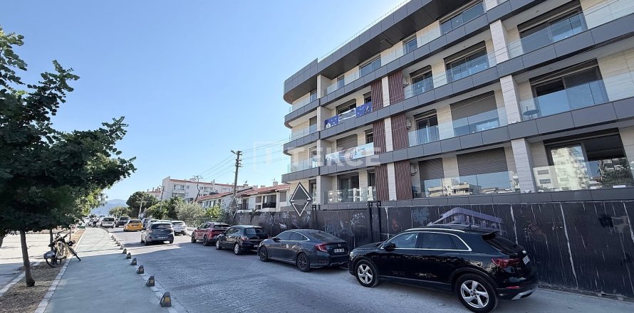 Квартира 1+1 в Измире, Турция №213467