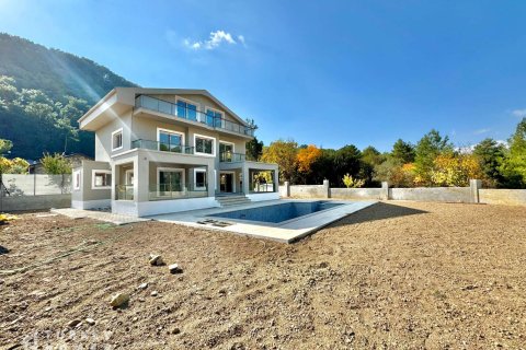 Villa 5+1 Üzümlü, Erzincan, Türkiye №233222 - 3