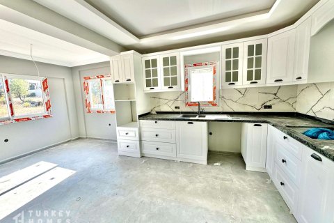Villa 5+1 Üzümlü, Erzincan, Türkiye №233222 - 8