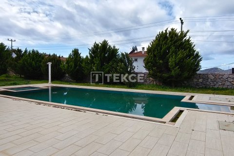 Аренда квартиры  в Фетхие, Мугле, Турция 2+1, 90м2, №221508 – фото 2