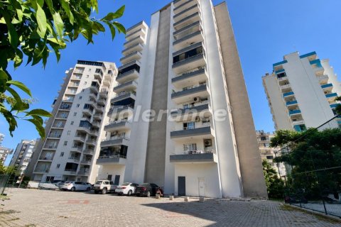 1+1 Wohnung in Mersin, Türkei Nr. 228665 - 2