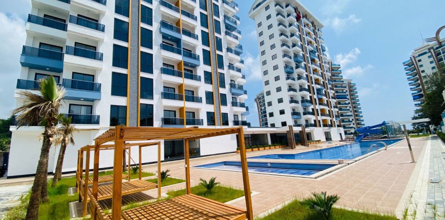 2+1 Lejlighed  i Mahmutlar, Antalya, Tyrkiet Nr. 219279