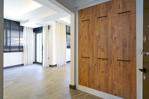 4+1 Villa  i Alsancak, Girne,  Nr. 214235 - 17