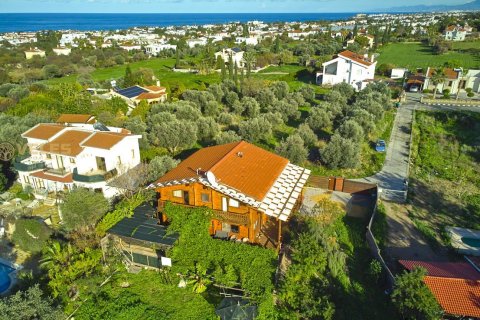 Продажа виллы  в Алсанджаке, Гирне, Северный Кипр 4+1, 280м2, №214237 – фото 2