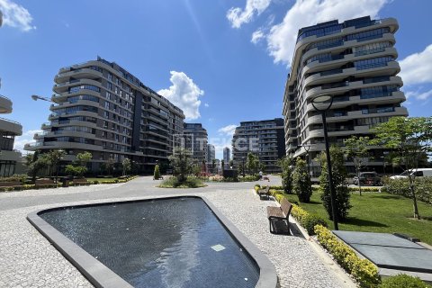 آپارتمان در  Istanbul ، ترکیه 3 خوابه ، 255 متر مربع.  شماره 223365