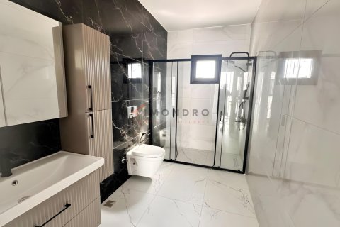 Продажа виллы  в Йенибоазичи, Фамагусте, Северный Кипр 2+2, 240м2, №216140 – фото 17