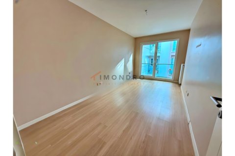 آپارتمان در Eyup،  Istanbul ، ترکیه 1 خوابه ، 95 متر مربع.  شماره 216138 - 9