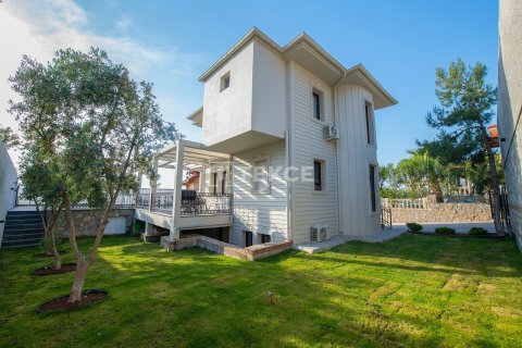 ویلا در  Fethiye ، ترکیه 4 خوابه ، 210 متر مربع.  شماره 219821 - 3