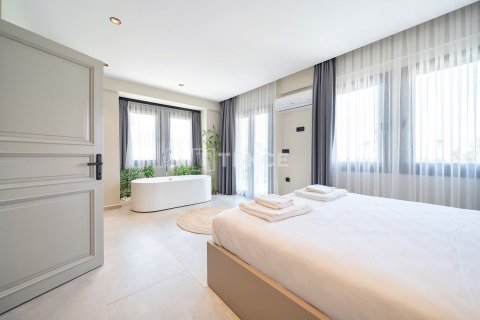 ویلا در  Fethiye ، ترکیه 4 خوابه ، 210 متر مربع.  شماره 219821 - 24