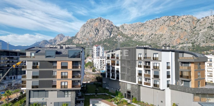 آپارتمان در  Antalya ، ترکیه 2 خوابه ، 125 متر مربع.  شماره 219820