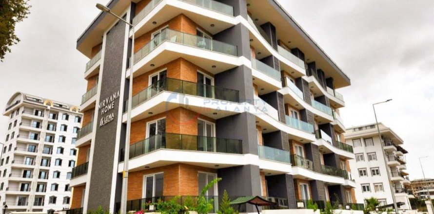 1+1 Apartment  in Alanya, Antalya, Turkey No. 211477