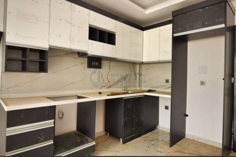 Apartment for sale  in Alanya, Antalya, Turkey, 1 bedroom, 55m2, No. 211477 – photo 7