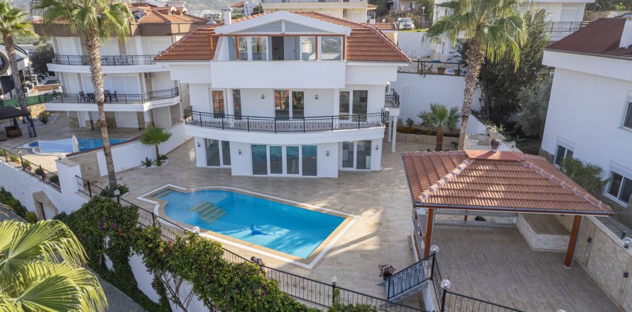 ویلا در Alanya ، ترکیه 4 خوابه ، 345 متر مربع. شماره 217619