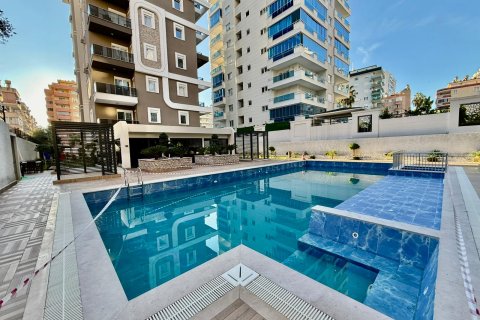 1+1 Lägenhet  i Mahmutlar, Antalya, Turkiet Nr. 217621 - 2