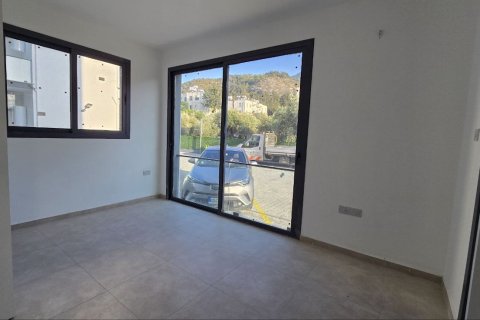 2+1 Lejlighed  i Lapta, Girne,  Nr. 214318 - 11