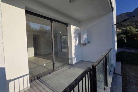 2+1 Lejlighed  i Lapta, Girne,  Nr. 214318 - 18