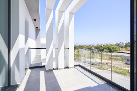 Продажа виллы  в Озанкое, Гирне, Северный Кипр 4+1, 220м2, №214317 – фото 19