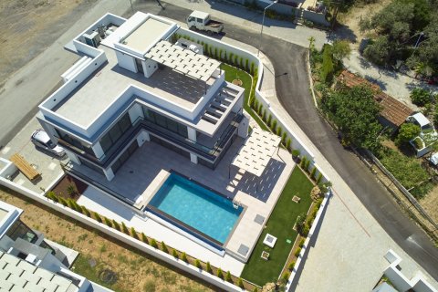 Продажа виллы  в Озанкое, Гирне, Северный Кипр 4+1, 220м2, №214317 – фото 4