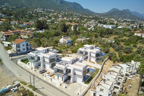 Продажа виллы  в Озанкое, Гирне, Северный Кипр 4+1, 220м2, №214317 – фото 5