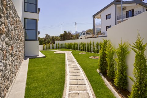 Продажа виллы  в Озанкое, Гирне, Северный Кипр 4+1, 220м2, №214317 – фото 9