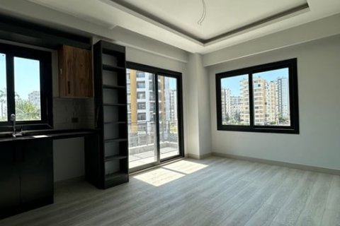1+1 Apartment  in Mersin, Turkey No. 230570
