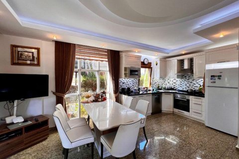 ویلا در  Konakli ، ترکیه 215 متر مربع.  شماره 212190 - 6