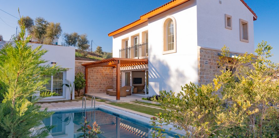 2+1 Villa  i Bodrum, Mugla, Tyrkiet Nr. 222879