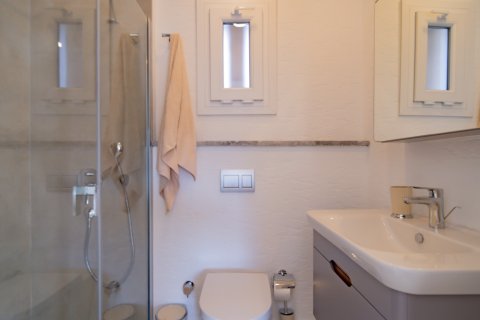 ویلا در  Bodrum ، ترکیه 2 خوابه ، 126 متر مربع.  شماره 222879 - 28