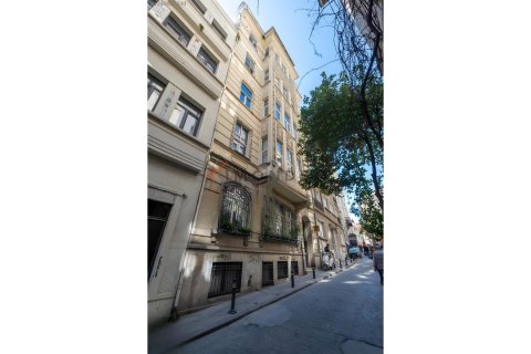 Продажа квартиры в Бейоглу, Стамбуле, Турция 3+1, 130м2, №212108 – фото 5