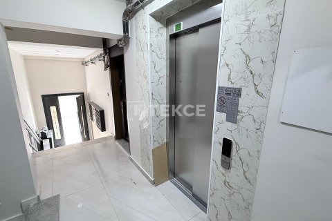 2+1 Leilighet  i Izmir, Tyrkia Nr. 221835 - 13