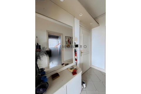 Продажа квартиры  в Бейоглу, Стамбуле, Турция 3+1, 130м2, №221255 – фото 11