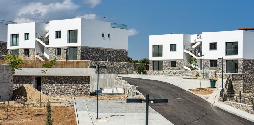 2+1 Lejlighed  i Tatlisu, Famagusta,  Nr. 226854